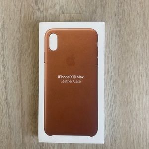 iPhone X Max leather case